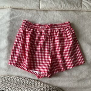 Red Plaid Shorts (L)